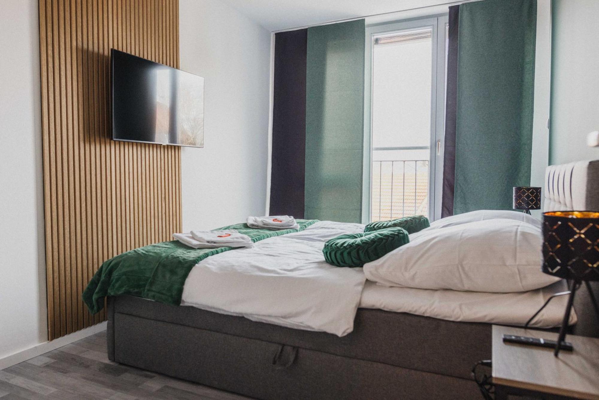 Luxury 4 Bedroom Apartment/Therme Erding/Parking Exterior foto